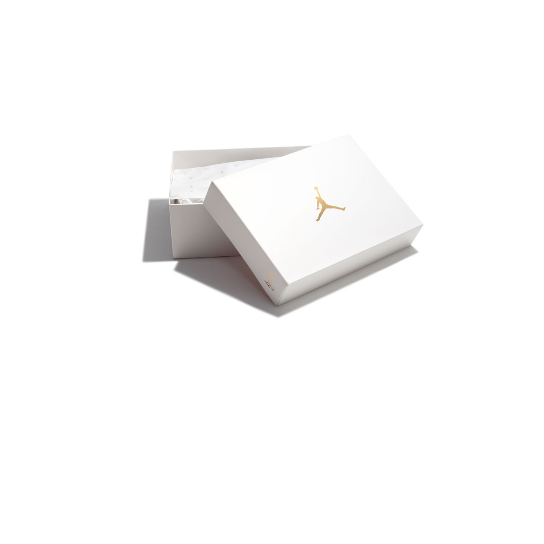 air jordan 4  retro  metallic gold taille 42